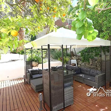 Spacious Balzar With Private Pool, Quiet Location Villa *