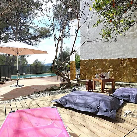 Villa Spacious Balzar With Private Pool, Quiet Location *